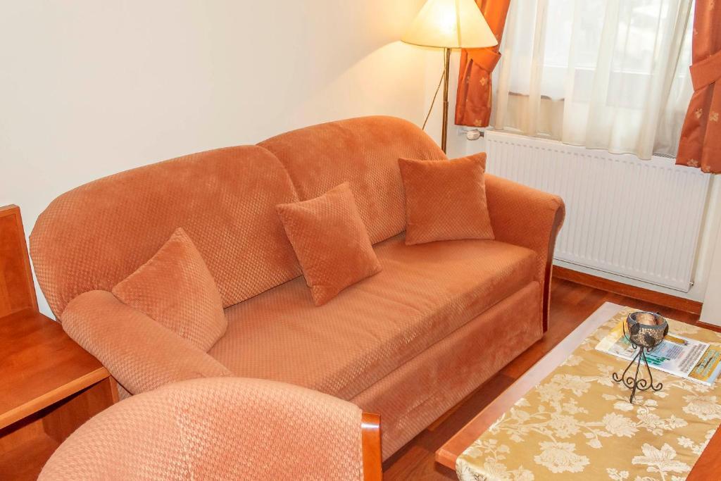 Pannon Hotel Bejelentkezes 20 Oraig, Check-In Until 20 O'Clock, Einchecken Bis 20 Uhr Mohács Zimmer foto