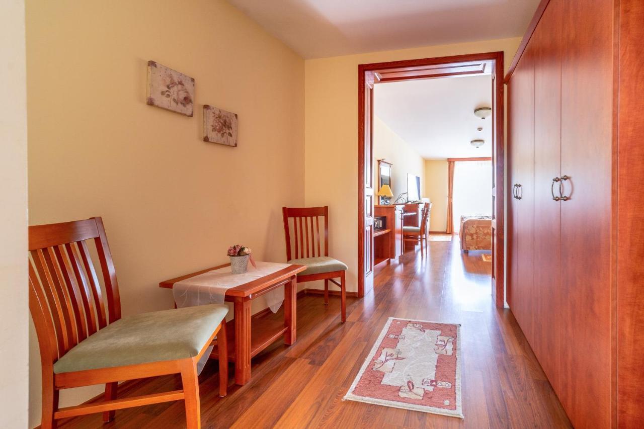 Pannon Hotel Bejelentkezes 20 Oraig, Check-In Until 20 O'Clock, Einchecken Bis 20 Uhr Mohács Exterior foto
